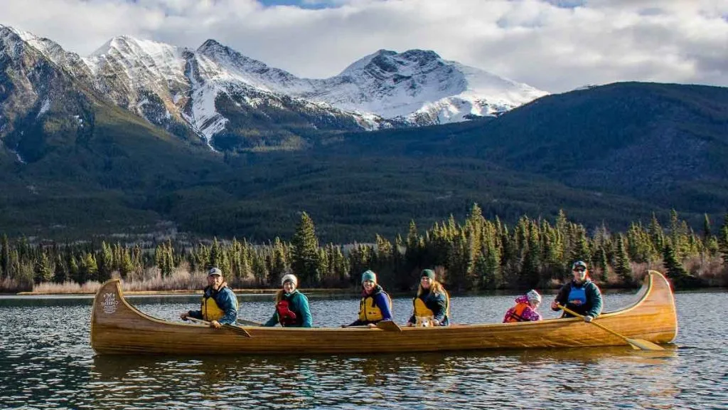 Visiter Pyramid Lake en famille : respect du lieu, permis et bonnes idées